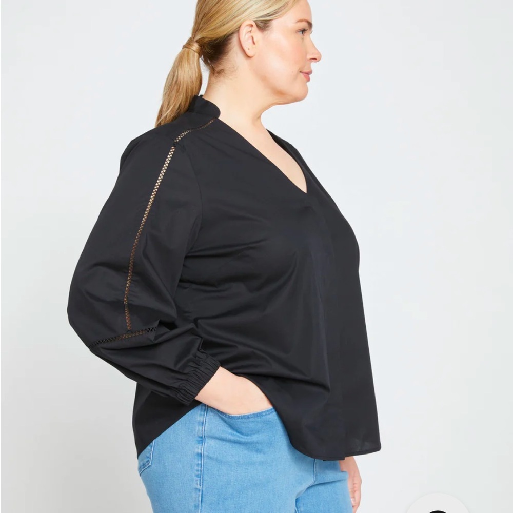 NWT Universal Standard Black Honore Blouse